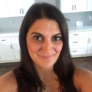 Meet your Posher, Rina